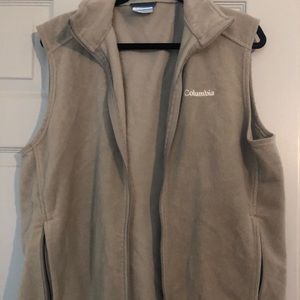 Columbia Vest